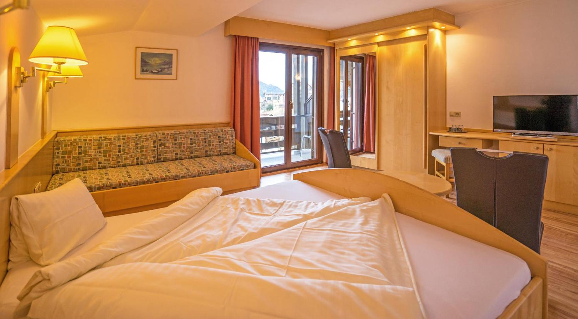 Haus Stampfer Hotell Weissensee Rum bild