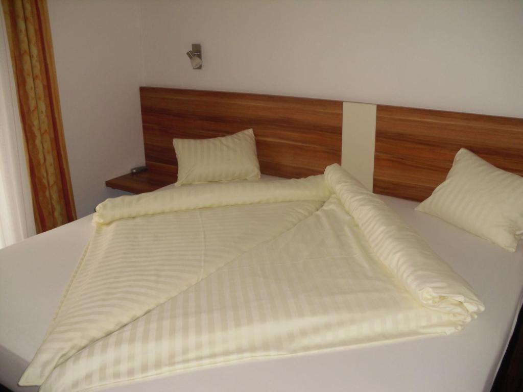 Haus Stampfer Hotell Weissensee Rum bild